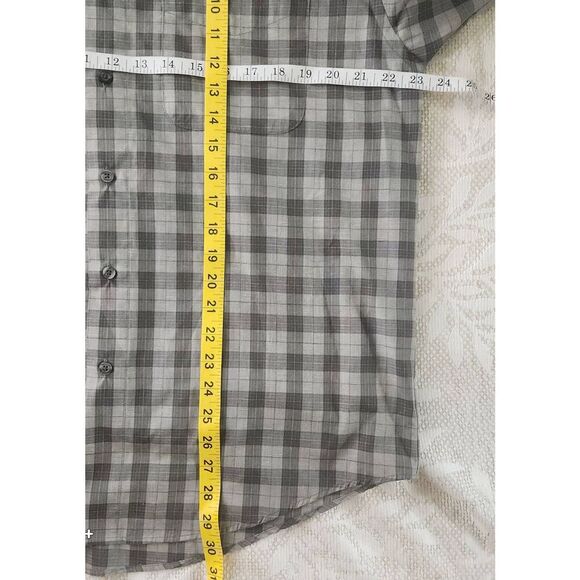 M31 Arrow plaid short sleeved wrinkle free button up shirt - Picture 6 of 6